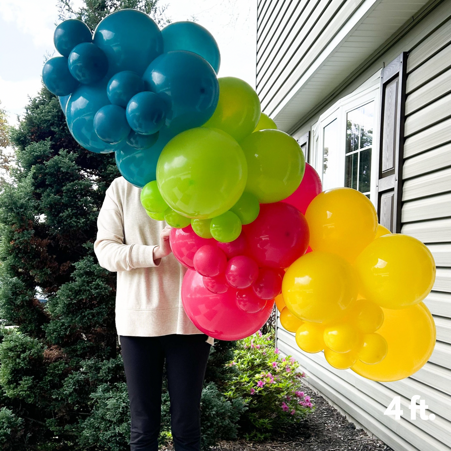 CREATE YOUR OWN BALLOON GARLAND