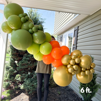 CREATE YOUR OWN BALLOON GARLAND